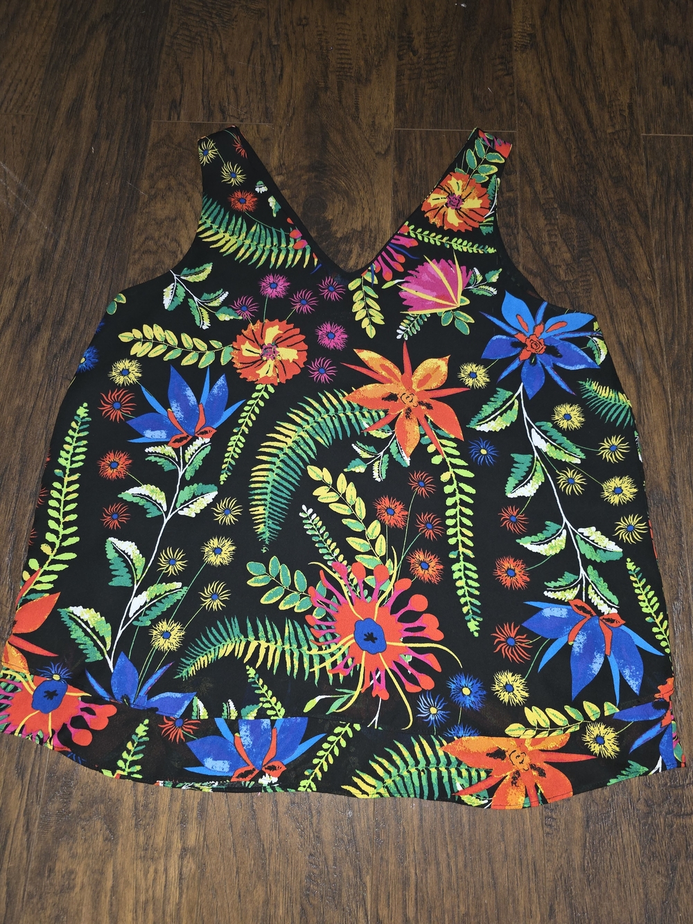 Violet & Claire Black Tropical Floral V-Neck Tank with Bright Multicolor Blooms